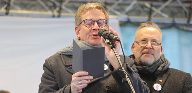 Kontrarevoluce naruby